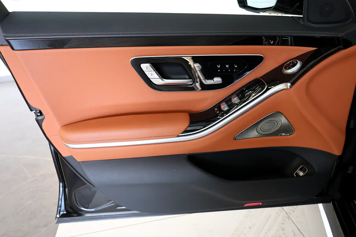 Mercedes-Benz S-Class 2024