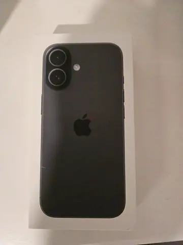 Apple iPhone (boxed) - Excellent condition