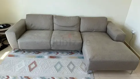 L-shaped 4-seater sofa with chaise - good condition