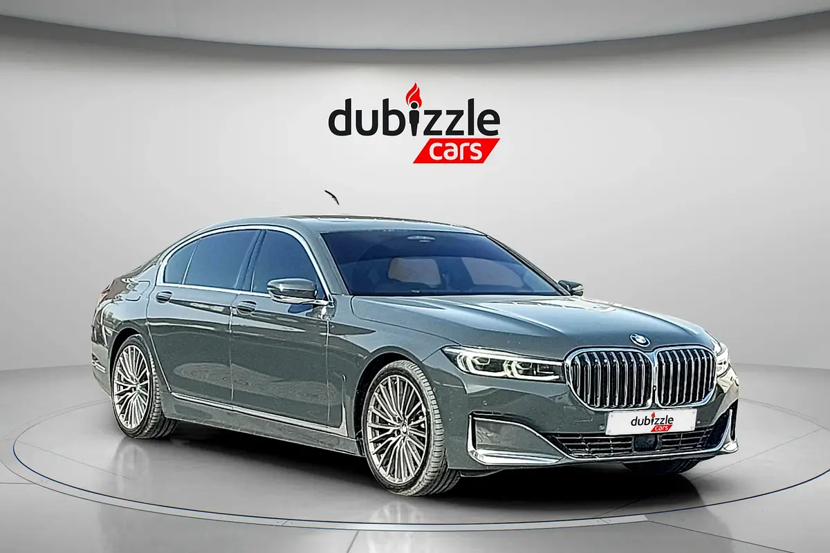 BMW 7-Series 2022 — photo 1 of 19