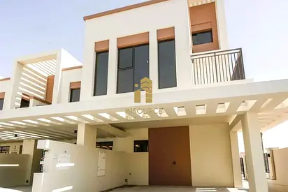 End Unit I Big Plot I 5 Bedrooms plus Maids | Soon Handover I Negotiable