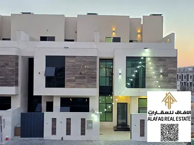 🏡 تاون هاوس للبيع (أرضي + أول + روف)