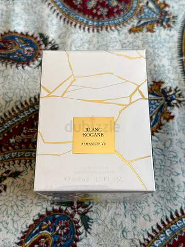 Blanc kogane Armani prive perfume