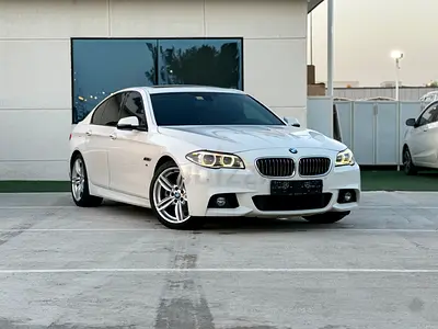 BMW 528i 2015 GCC | Original Paint | Full service history