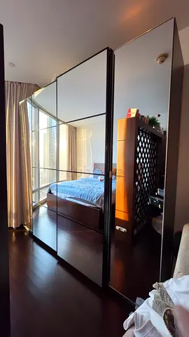 Mirrored sliding-door wardrobe perfect condition - custom made