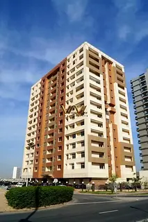 MODERN STUDIO | PRIME LOCATION | SPACIOUS LAYOUT