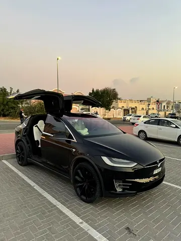 Tesla Model X 75D 2018 GCC Specs - Low Mileage  Pristine Condition