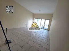 Excellent location | Excellent price | Vibrant area | Close to all amenities | Regular maintenance i