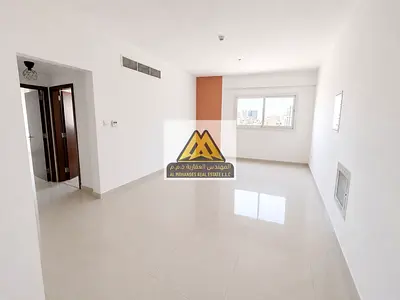 شقة غرفة وصالة ماستر مع باركن فري للإيجار السنوي ثاني صف من كورنيش عجمان