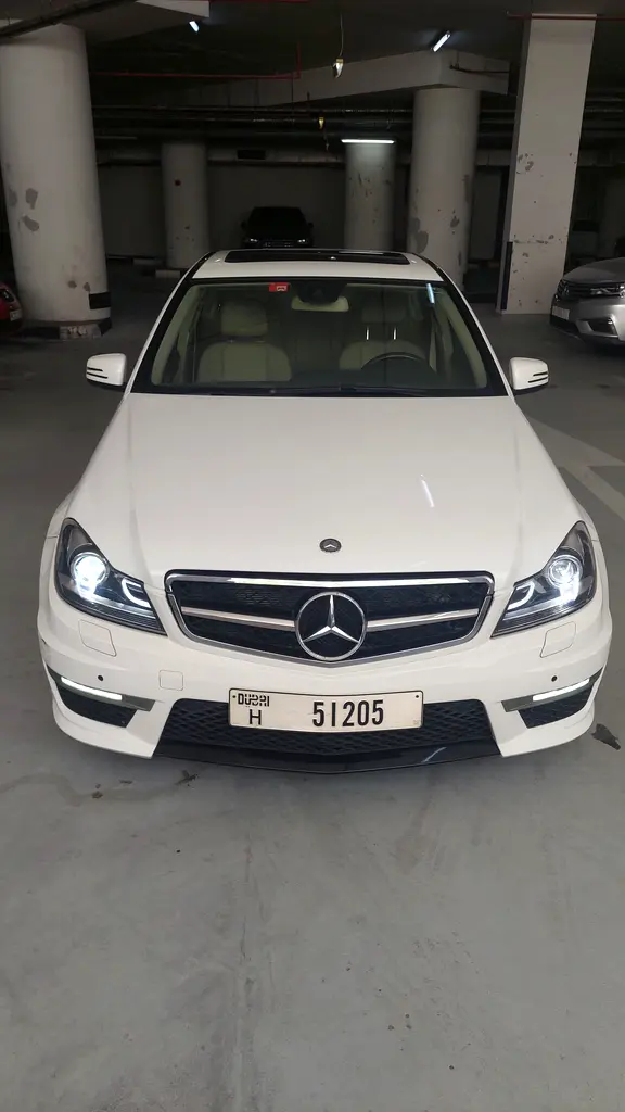Mercedes-Benz C-Class 2014 — photo 1 of 4