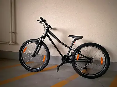 Specialized Hotrock 24” Kids Bike