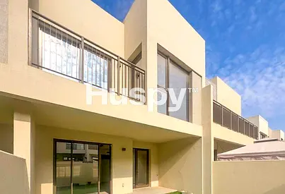 Single Row | Unfurnished | 4 Cheques