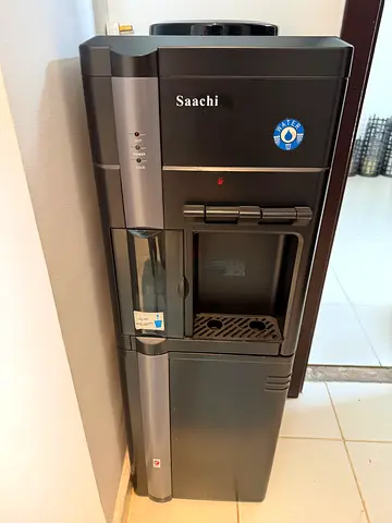 Saachi black water cooler