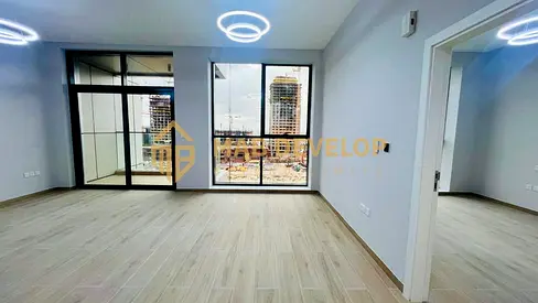 Brand New | Open Kitchen | Vacant