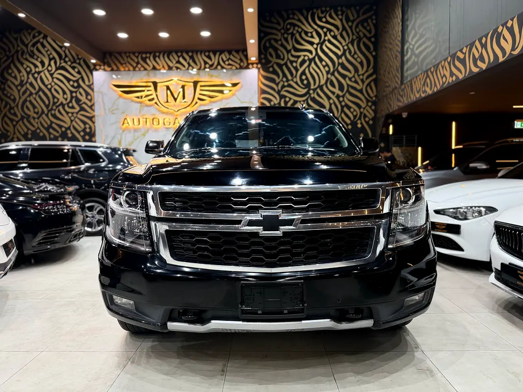 Chevrolet Tahoe 2018 — photo 1 of 13