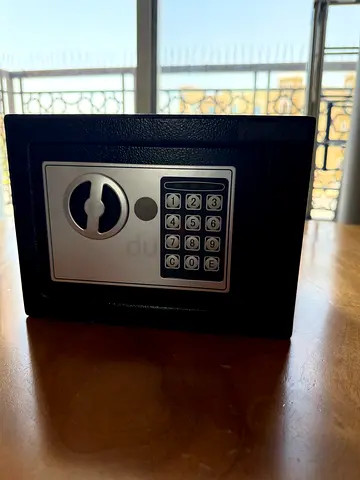 Small safety box