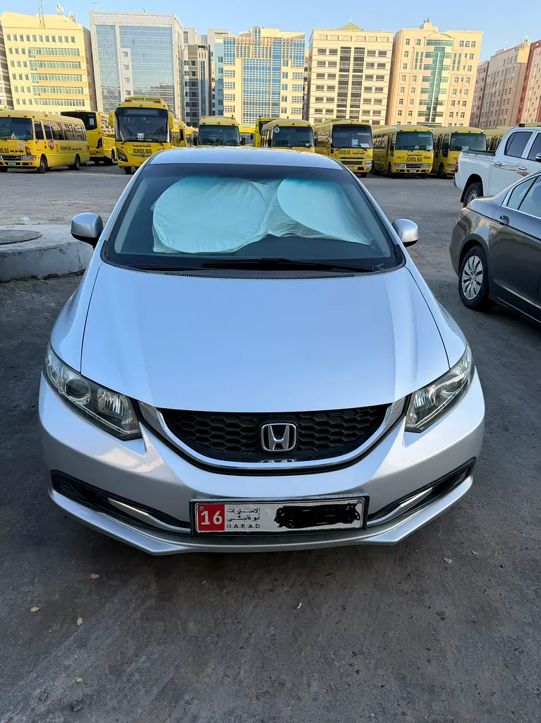 Honda Civic 2014 — photo 1 of 9