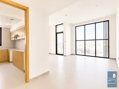 Modern 3BHK for Family with Eatery and Mart within the Building