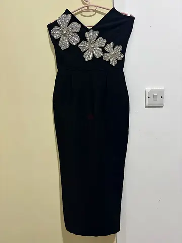 Elegant Black Dress with Crystal Floral Embroidery
