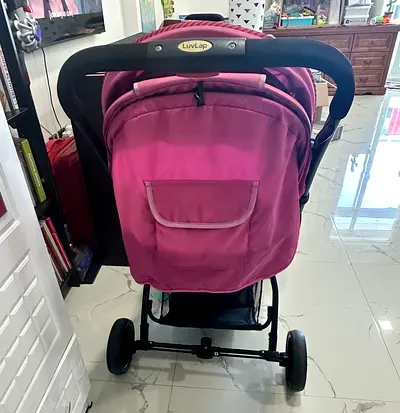 Preloved lightweight baby stroller - Excellent condition