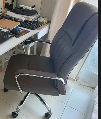 Office chair from PAN emirates