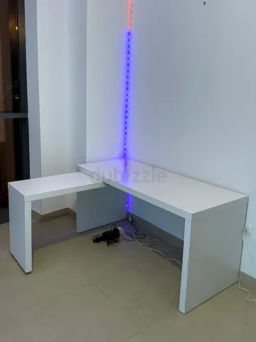 Working Desk