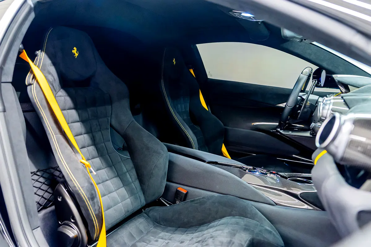 Ferrari 812 2023