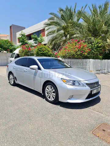 Lexus ES 350 Platinum 2013 GCC Specs - Well Maintained