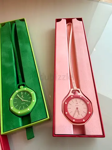 Two womens fashion silicone strap watches — pink and green, new!