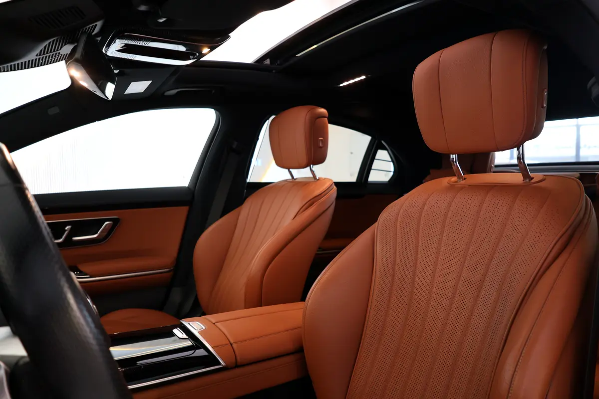 Mercedes-Benz S-Class 2024