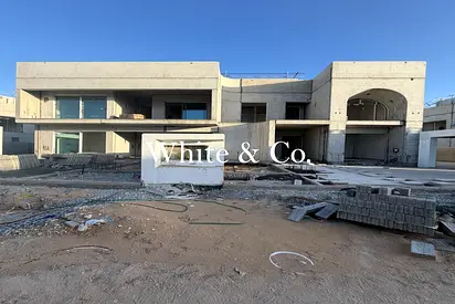 OP Deal | Biggest Plot Property | Options
