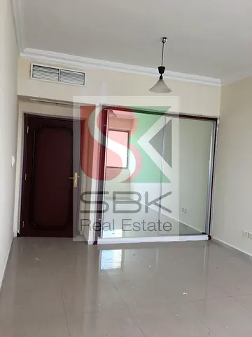 Spacious 3 BHK Available in Corniche Al Buheira, Majaz 3 Sharjah..