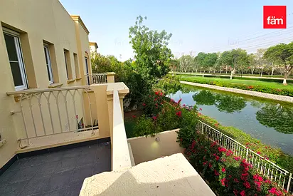 Private Pool & Garden I Lake View I 4e