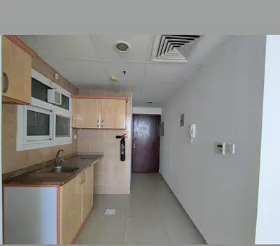 limited offer 1 month free 28k closed to dubai sharjah border
