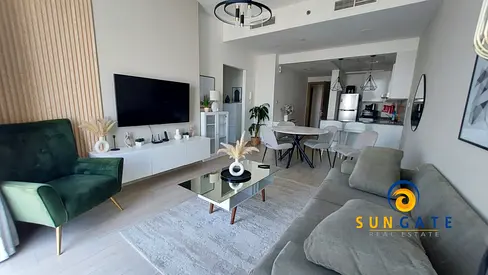 Furnished , Vacant , Skyline View