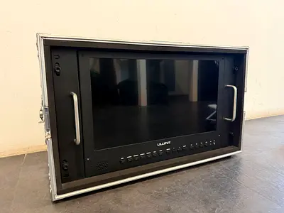 Lilliput Rackmount Field Monitor in Flight Case — 17 Professional Monitor