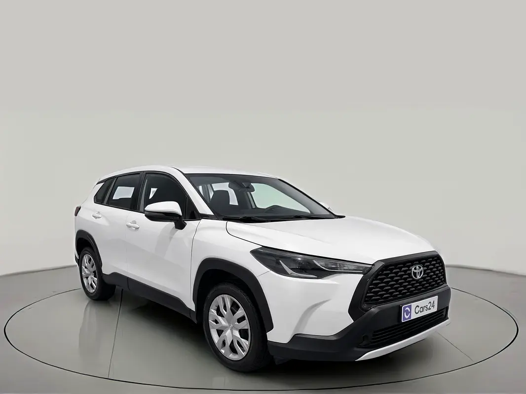 Toyota Corolla Cross 2023 — photo 1 of 13