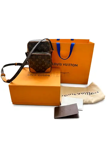 Louis Vuitton Amazon Crossbag
