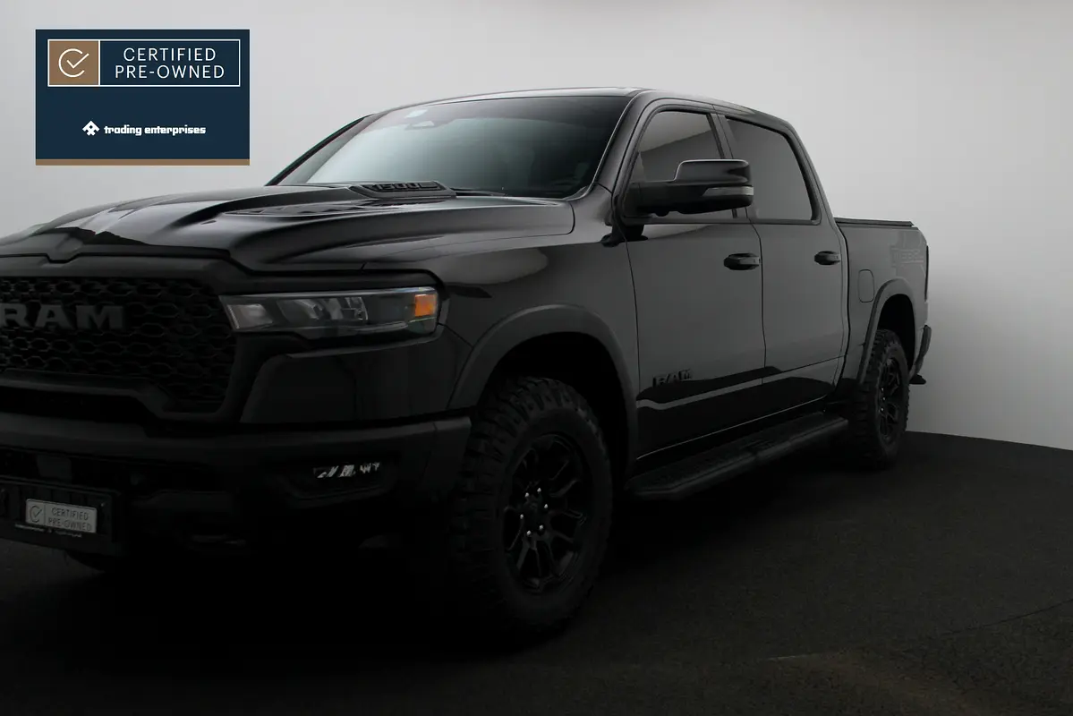 RAM 1500 2025 — photo 1 of 13