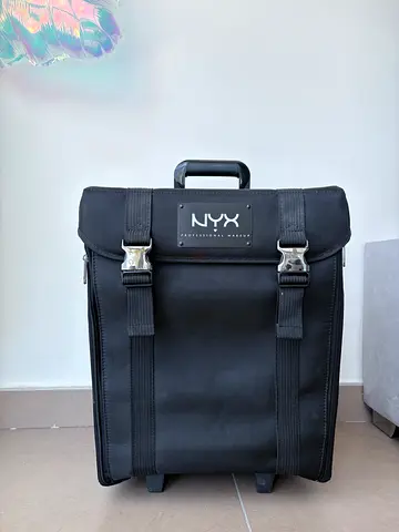 NYX Professional Makeup Rolling Makeup Case / Trolley - Black