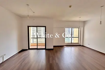 Tenanted | 6.2% ROI | Pool & Marina View