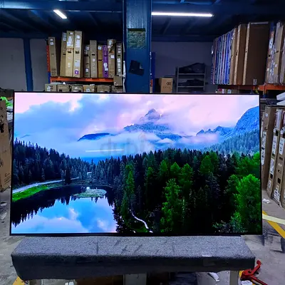 Samsung 65 Inch Class OLED S90F 144Hz 4K Samsung AI Smart TV 2025 65S90F Only packing Scratch