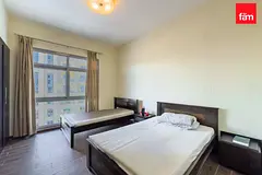 Closed Kitchen | Vacant | Metro | Price Reduced