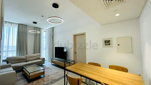 Stylish 1BR Unit || Fully Furnished || Road View
