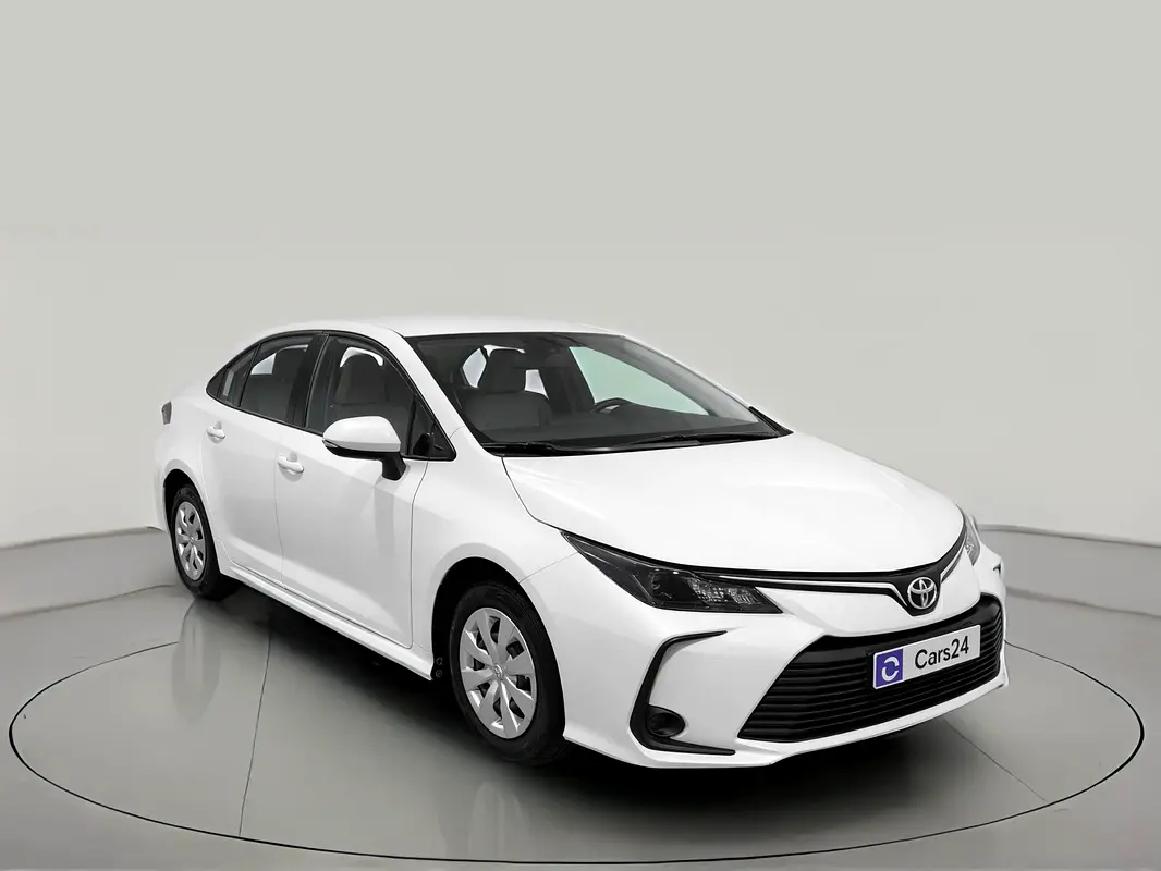 Toyota Corolla 2024 — photo 1 of 13