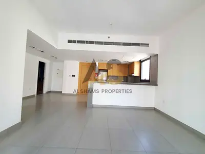 Spacious 1 bedroom | Top amenities |Prim location