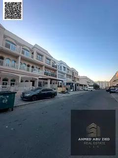 Luxury townhouse for rent. 4 bedrooms, spacious hall and majlis, equipped kitchen, 3 bathrooms, clos