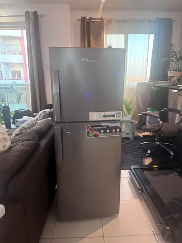 Super General Refrigerator 260 Liters