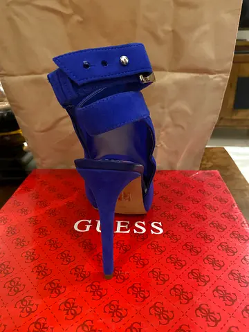 Brand new Guess Shoe Size 37-38