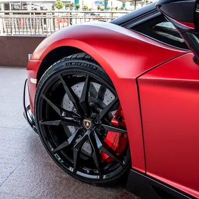 2015 Lamborghini AVENTADOR — миниатюра 10